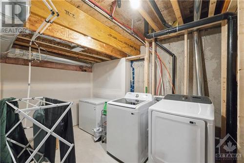 1016 Kijik Crescent, Ottawa, ON - Indoor Photo Showing Laundry Room