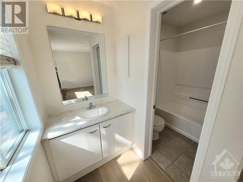 41 Danaher Drive, Ottawa, ON - Indoor Photo Showing Bathroom