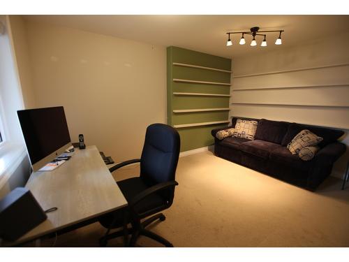 6817 Grandview Drive, Nelson, BC - Indoor Photo Showing Office