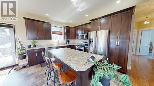 11211 115 Avenue, Fort St. John, BC - Indoor Photo Showing Kitchen With Upgraded Kitchen