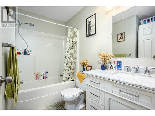 1607 43 Avenue Unit# 303, Vernon, BC - Indoor Photo Showing Bathroom