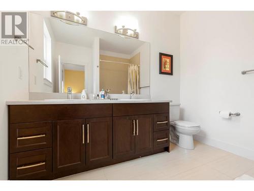 13172 Shoreline Drive, Lake Country, BC - Indoor Photo Showing Bathroom