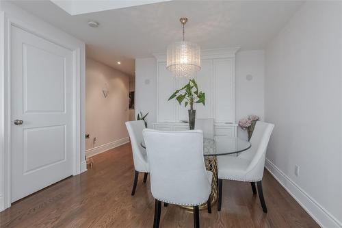 3500 Lakeshore Road W|Unit #711, Oakville, ON - Indoor Photo Showing Dining Room