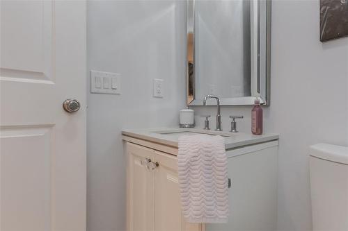 3500 Lakeshore Road W|Unit #711, Oakville, ON - Indoor Photo Showing Bathroom