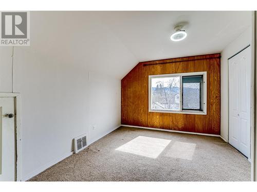 3207 16 Street, Vernon, BC - Indoor Photo Showing Other Room
