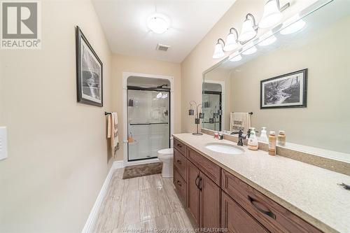 3000 South Talbot, Tecumseh, ON - Indoor Photo Showing Bathroom