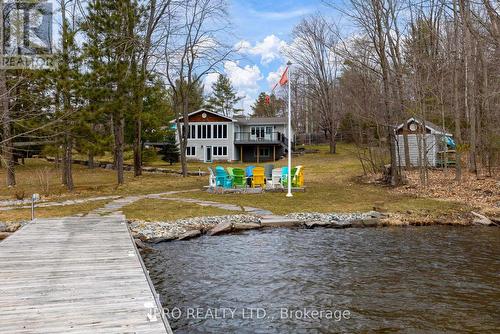 14 Indian Cres, Muskoka Lakes, ON - Outdoor With Body Of Water