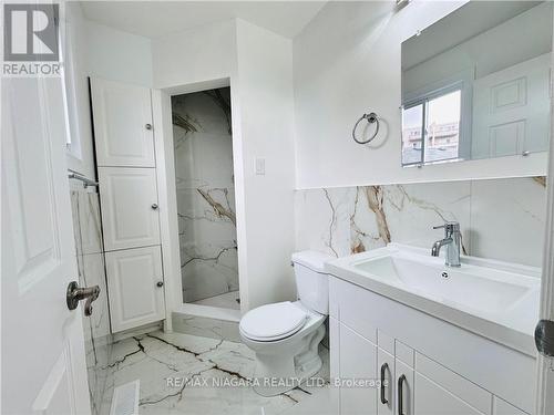 27 Tremont Drive, St. Catharines, ON - Indoor Photo Showing Bathroom