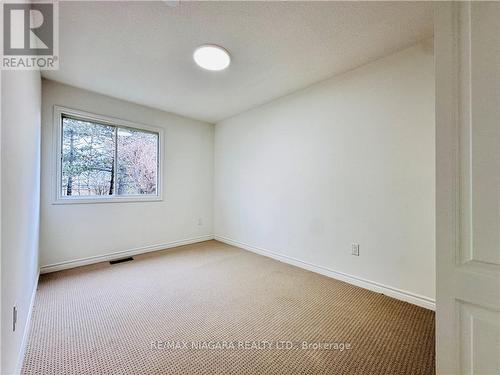 27 Tremont Drive, St. Catharines, ON - Indoor Photo Showing Other Room