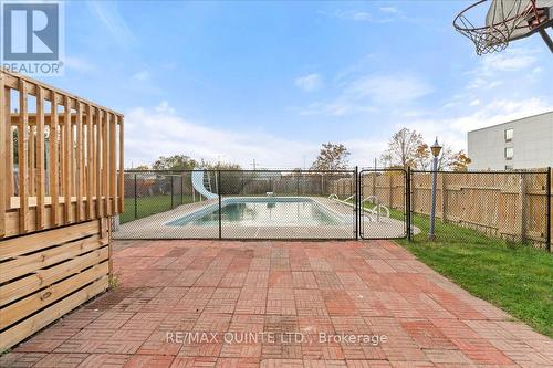 82 North Park Street, Belleville, ON - Outdoor With In Ground Pool