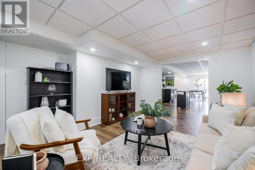 883 Ontario Street, Cobourg, ON - Indoor Photo Showing Living Room
