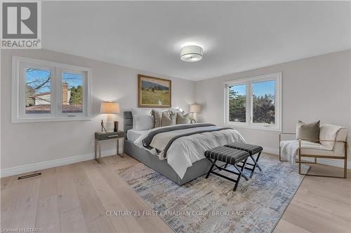 14 Scottsdale St, London, ON - Indoor Photo Showing Bedroom