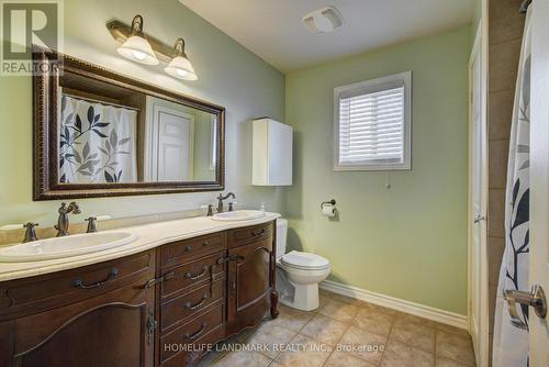 74 Dulgaren St, Hamilton, ON - Indoor Photo Showing Bathroom
