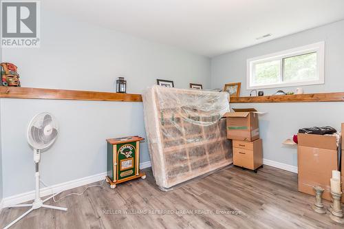 7871 Pineridge Rd, Severn, ON - Indoor Photo Showing Bedroom