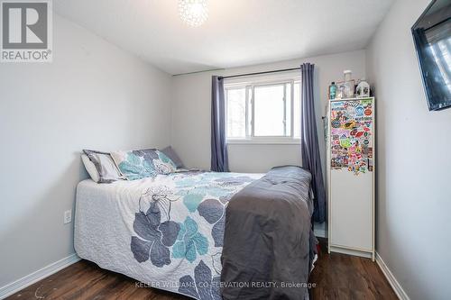 36 Argyle Rd, Barrie, ON - Indoor Photo Showing Bedroom