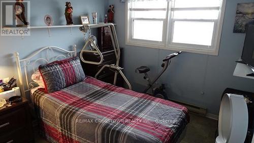 39 - 120 D'Ambrosio Drive, Barrie, ON - Indoor Photo Showing Bedroom