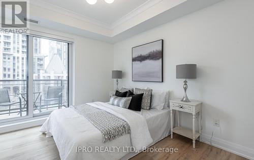 #412 -385 Prince Of Wales Dr, Mississauga, ON - Indoor Photo Showing Bedroom