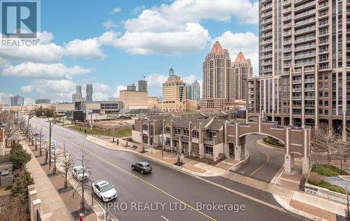 #412 -385 Prince Of Wales Dr, Mississauga, ON - Outdoor With View