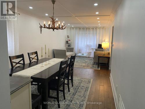 1511 Manorbrook Court, Mississauga, ON - Indoor Photo Showing Dining Room