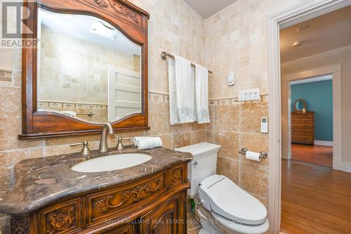 57 Elizabeth Street S, Brampton, ON - Indoor Photo Showing Bathroom