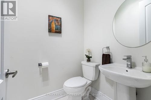 35 Arthur Griffin Cres, Caledon, ON - Indoor Photo Showing Bathroom