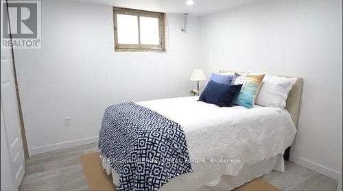 1206 Mckay Ave, Windsor, ON - Indoor Photo Showing Bedroom