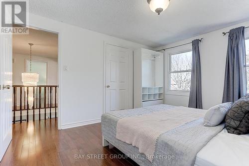 25 Baycliffe Rd, Markham, ON - Indoor Photo Showing Bedroom