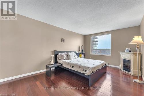 #603 -500 Talbot St, London, ON - Indoor Photo Showing Bedroom