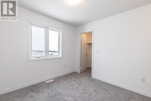10 Mackenzie St, Southgate, ON - Indoor Photo Showing Other Room