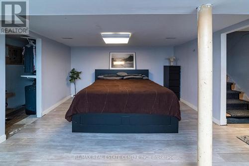 222 Craigroyston Road, Hamilton, ON - Indoor Photo Showing Bedroom