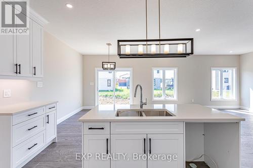 Upper - 2212 Saddlerock Avenue, London, ON - Indoor Photo Showing Kitchen With Double Sink