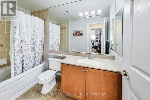 #2318 -5233 Dundas St W, Toronto, ON - Indoor Photo Showing Bathroom