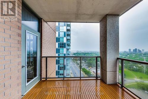 #2318 -5233 Dundas St W, Toronto, ON -  With Balcony With Exterior