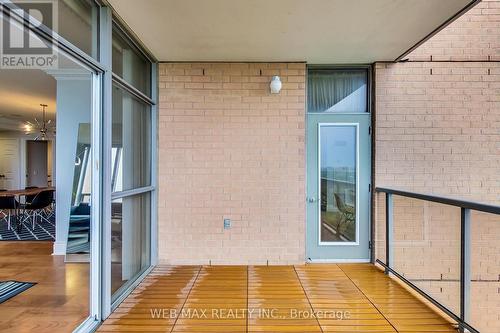#2318 -5233 Dundas St W, Toronto, ON - Outdoor With Balcony With Exterior