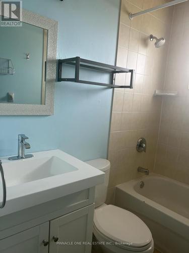 14 Parkdale Drive, Belleville, ON - Indoor Photo Showing Bathroom