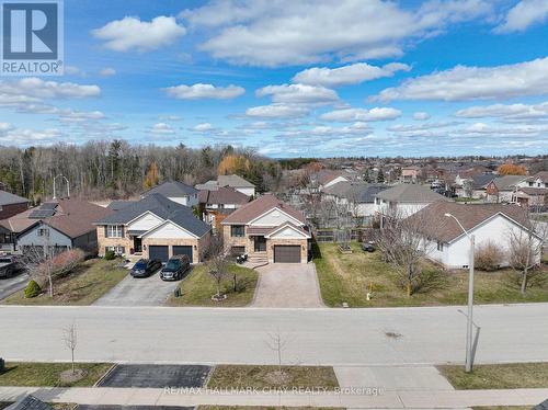 6 Lakewoods Crt, Barrie, ON - Outdoor With View