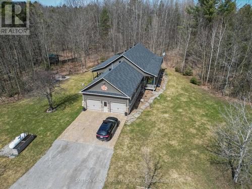 11732 County Road 27 Rd, Springwater, ON - Outdoor
