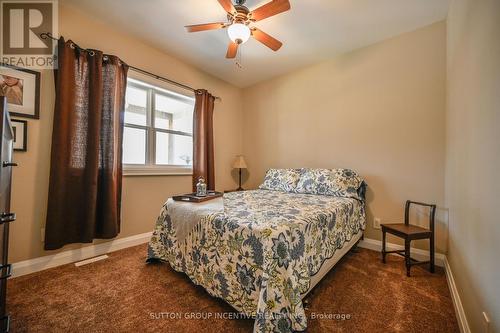 11732 County Road 27 Road, Springwater, ON - Indoor Photo Showing Bedroom