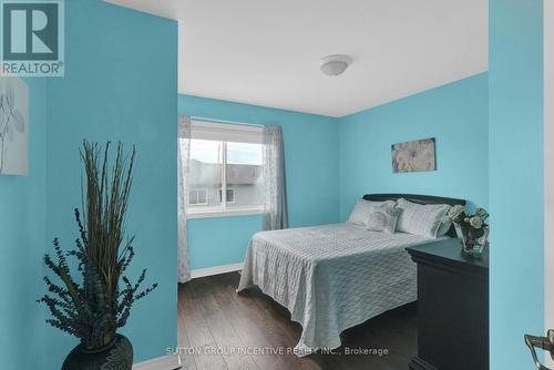 #121 -800 West Ridge Blvd, Orillia, ON - Indoor Photo Showing Bedroom