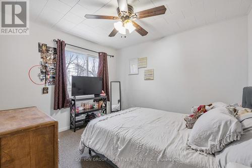 6957 County Road 10, Essa, ON - Indoor Photo Showing Bedroom