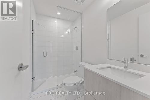 704 - 5 Steckley House Lane, Richmond Hill, ON - Indoor Photo Showing Bathroom