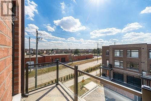 13 Antigonish St, Vaughan, ON - Outdoor With View