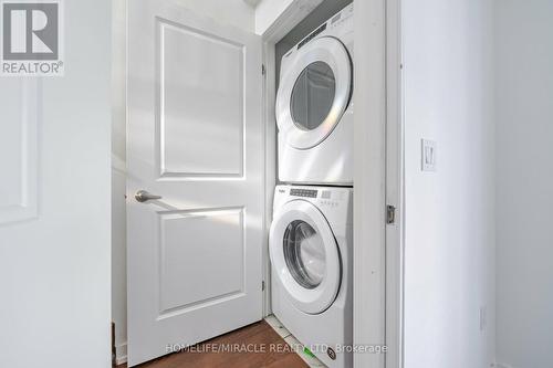 13 Antigonish St, Vaughan, ON - Indoor Photo Showing Laundry Room