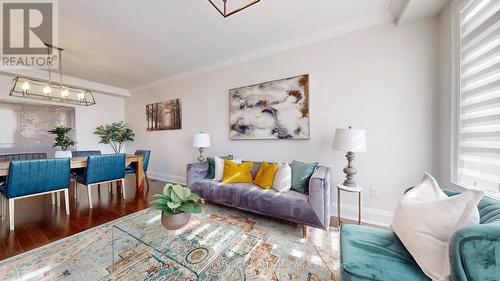 100 Falstaff Avenue, Toronto, ON - Indoor Photo Showing Living Room