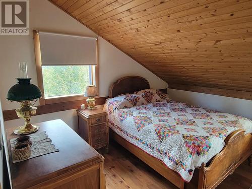 111 Harding Road, Williams Lake, BC - Indoor Photo Showing Bedroom
