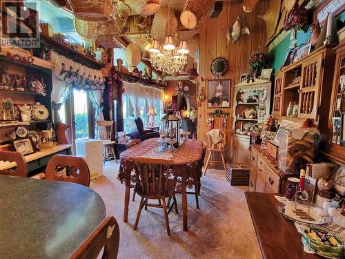 1733 Hazel Street, Williams Lake, BC - Indoor Photo Showing Dining Room