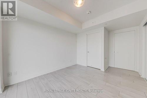 1806 - 2033 Kennedy Road, Toronto, ON - Indoor Photo Showing Other Room