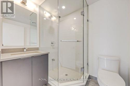 1806 - 2033 Kennedy Road, Toronto, ON - Indoor Photo Showing Bathroom