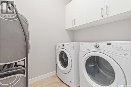 231 Childers Cove, Saskatoon, SK - Indoor Photo Showing Laundry Room