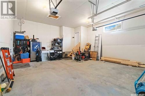 231 Childers Cove, Saskatoon, SK - Indoor Photo Showing Garage
